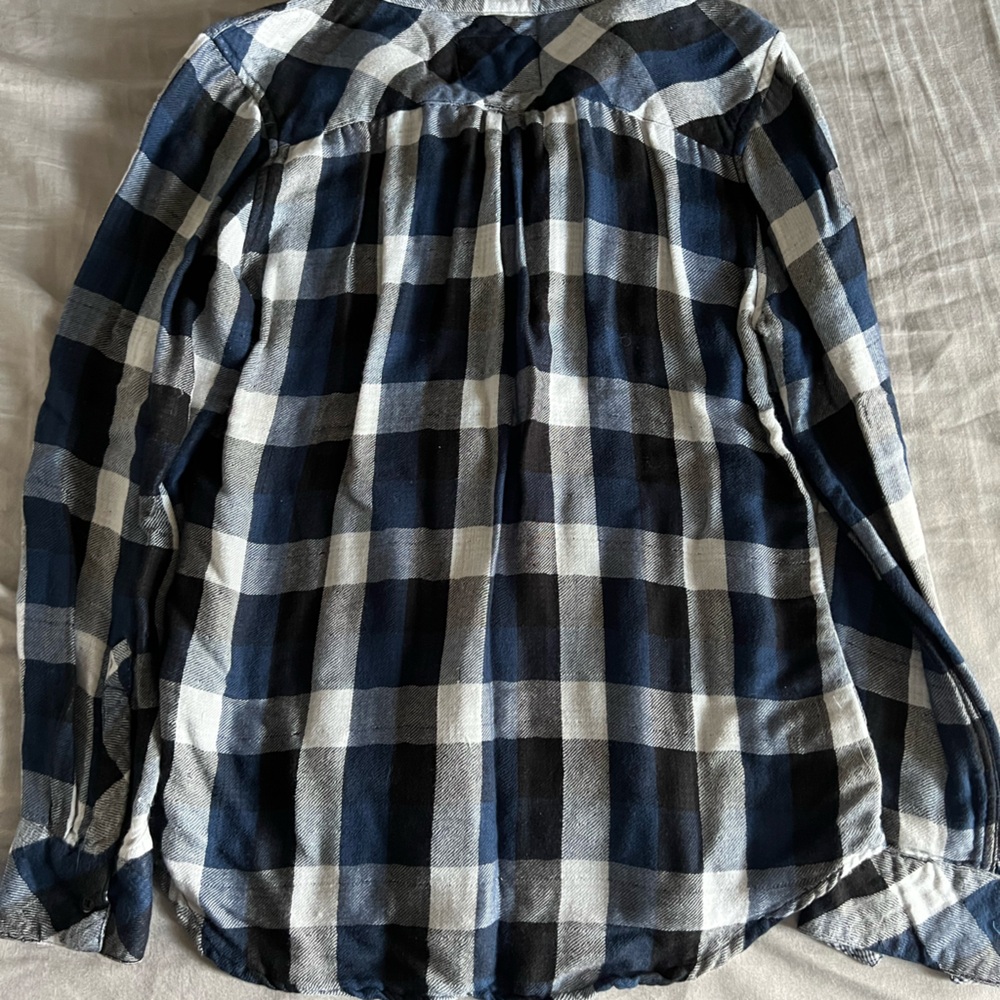 Rails Woman’s Size Small Button Up Shirt - image 2
